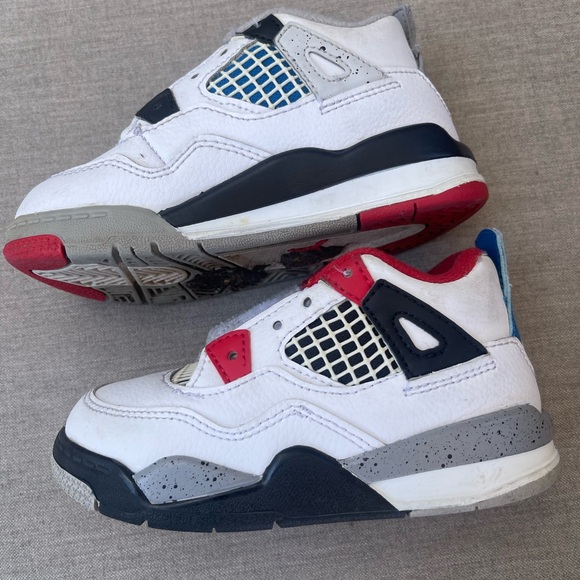 Jordan 4 - Picture 5 of 5